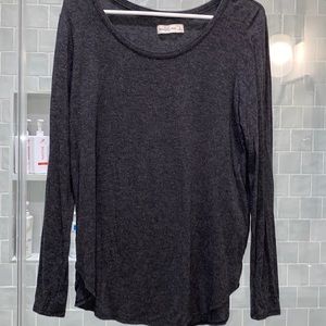 abercrombie and fitch charcoal grey long sleeve top!